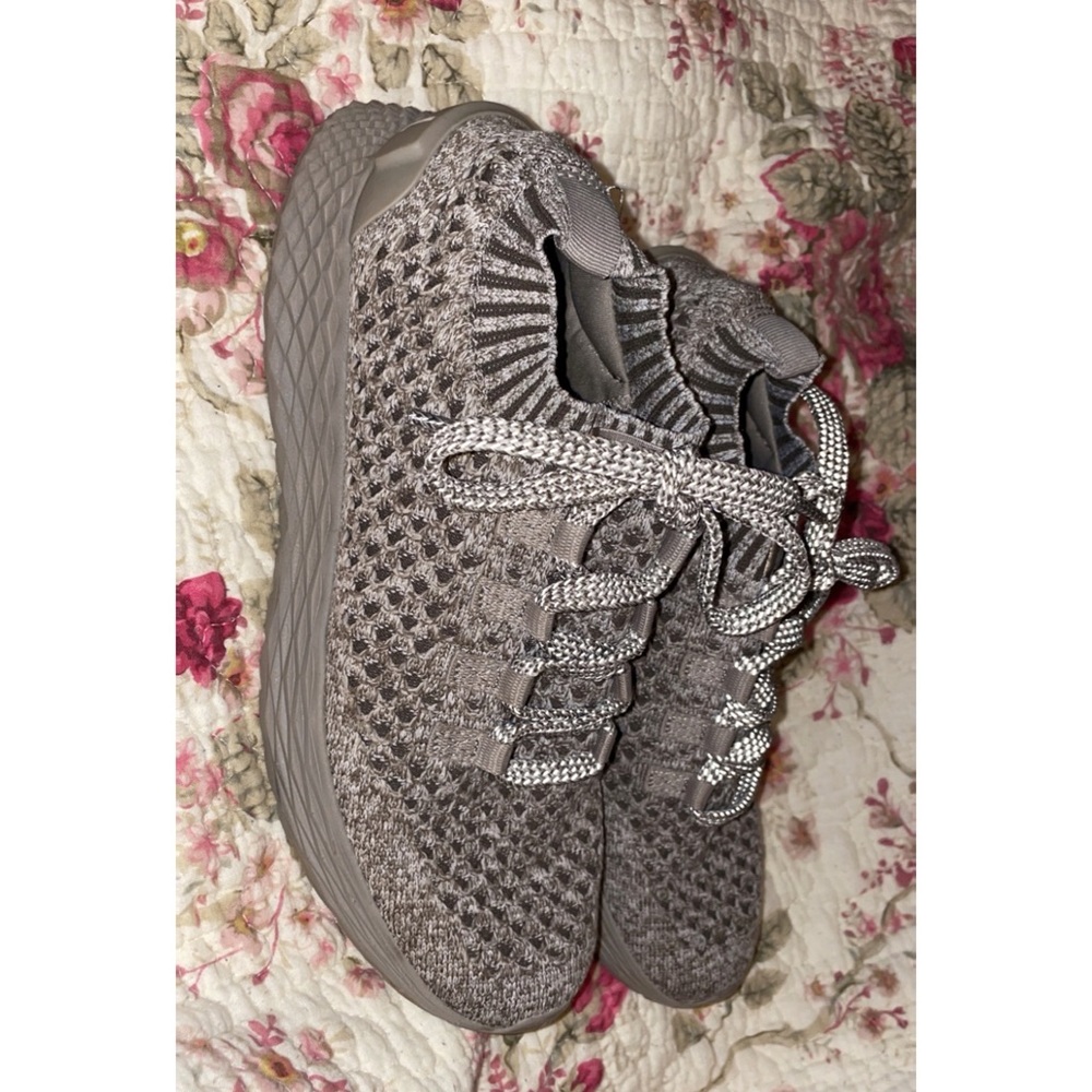 Clay Knit Runners (Women)